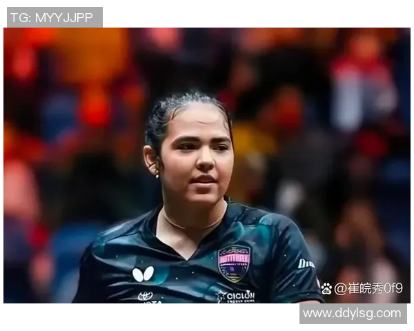 印度足球传奇球星的崛起与挑战：从本土到国际赛场的荣耀与困境